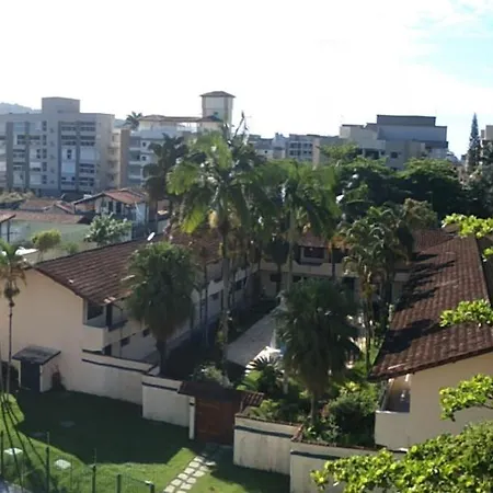 Apartamento UBATUBA perto das Praias Grande e Tenório-3